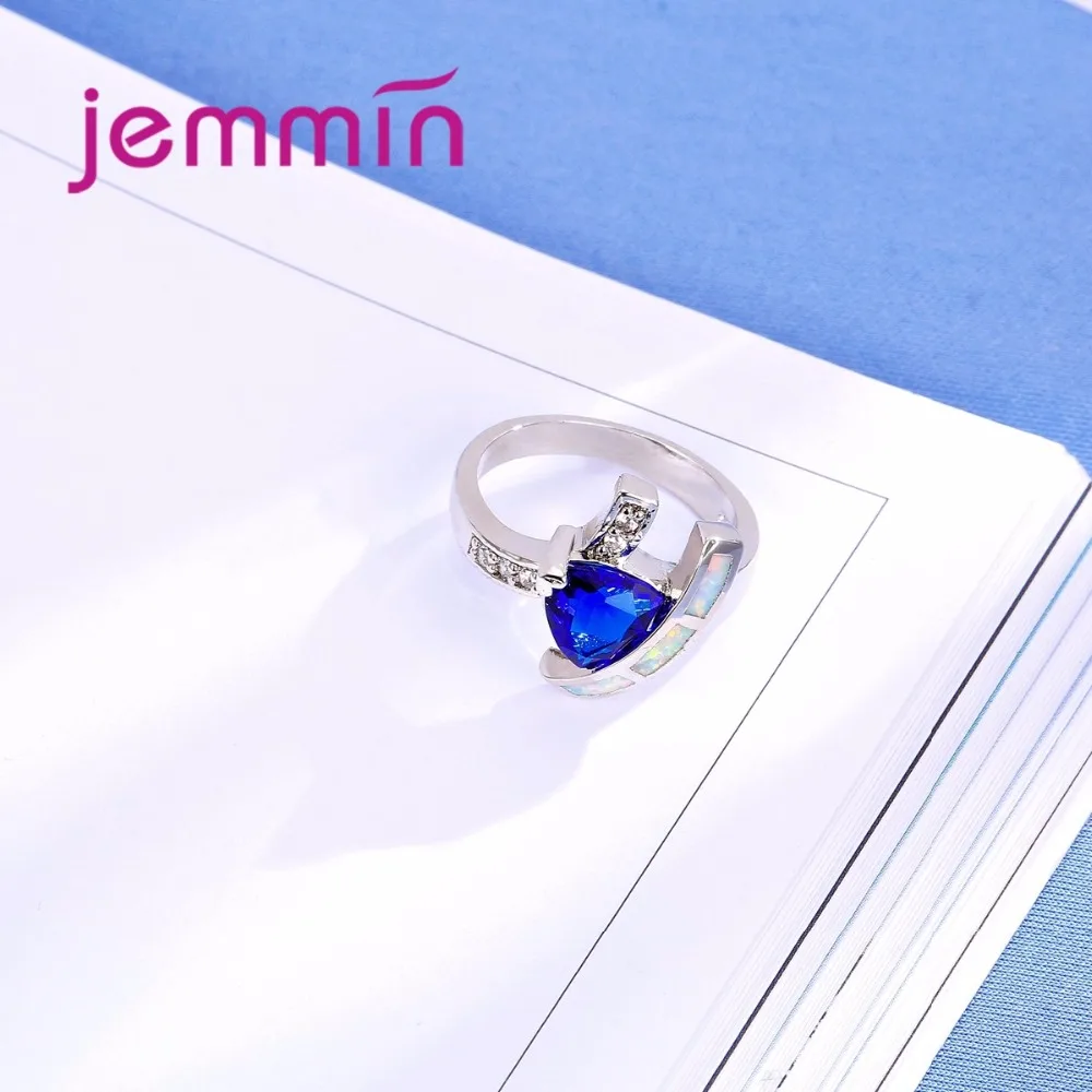 Jammin S925 кольцо стерлинговоe серебряное со стрелкой через дизайн Halo Blue Crystal и белое