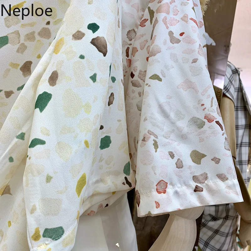 Neploe Floral Women Shirts Summer 2019 New Turn-Down Collar Short Sleeve Blouse Loose Single Breasted Ladies Tops 44196 |