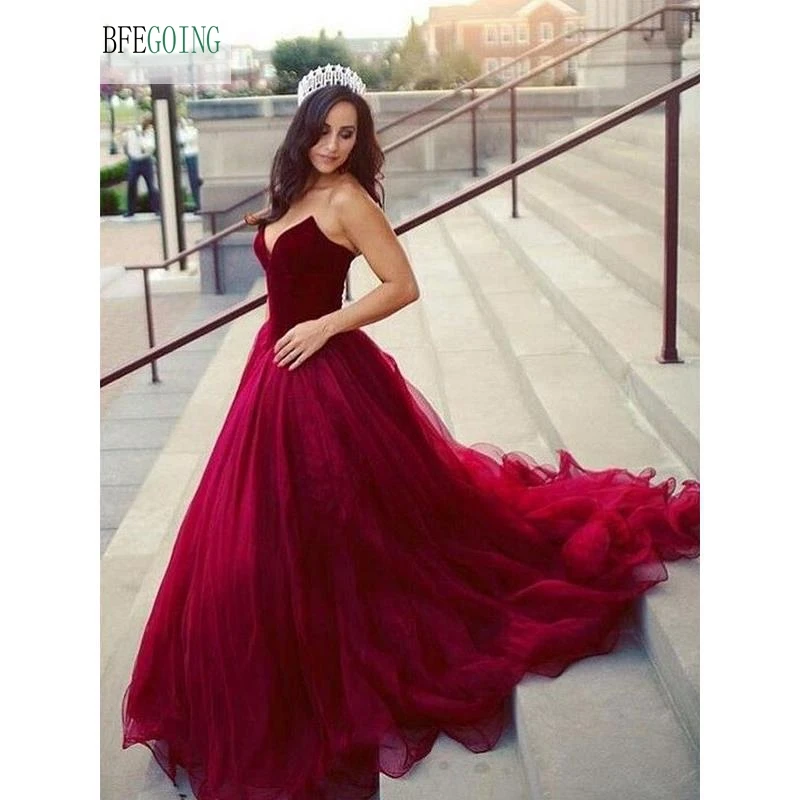 

Tulle V-Neck Sleeveless Strapless Ruffles Floor -length A-line Wedding Dress Chapel Train Custom made