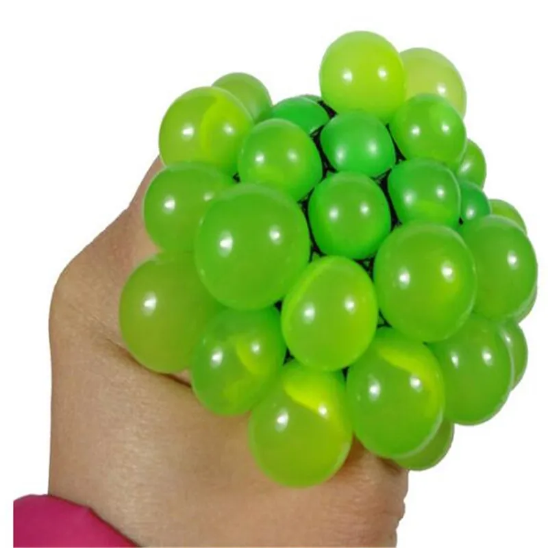 

Wholesale Magic Squeeze Grape Soft Rubber Anti Stress Toy Christmas Gift Magic Ball Trick Toy 8pcs/Lot M125