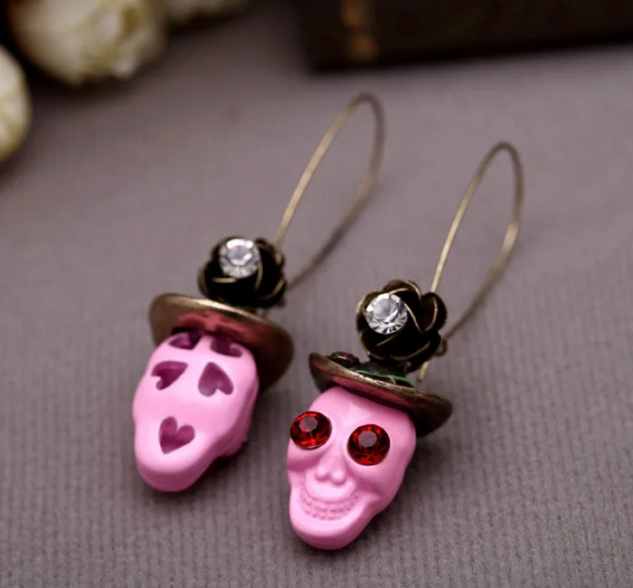 Женские винтажные серьги в стиле панк с розовым черепом висячие из хрустального