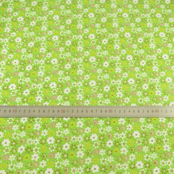 Green Printed Lovely Flowers Design Cotton Fabric Pre cut Fat Quarter Patchwork for DIY Crafts Curtain Sewing Telas Tecido Tissu|fat quarters|cotton