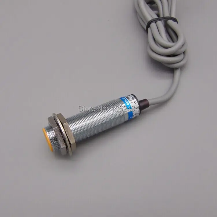 Индуктивный датчик приближения ландшафтный экран два провода нормально