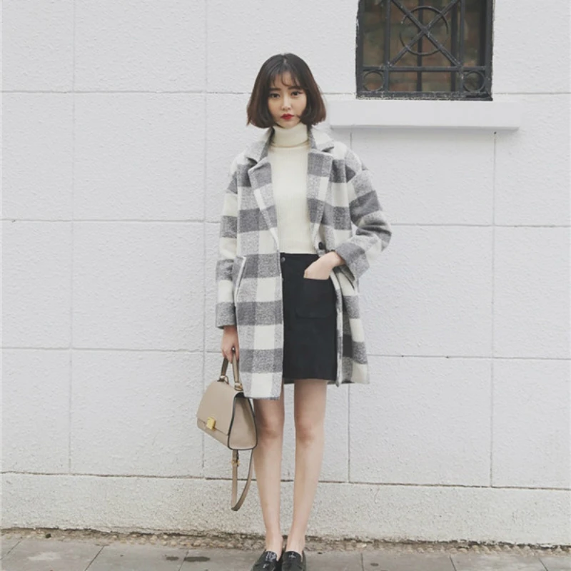 

Women Autumn Winter Plaid Straight Long Woolen Coat Plus Size Female Pocket Outer Wear Overcoat Notched Cardigan