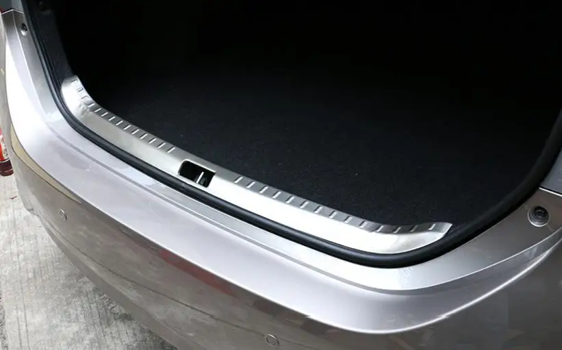 1 Set Stainless Steel Car Rearguards Trunk Inner Rear Tail Box Bumper Pedal Plate Panel For Corolla 2014-2017 Styling | Автомобили и
