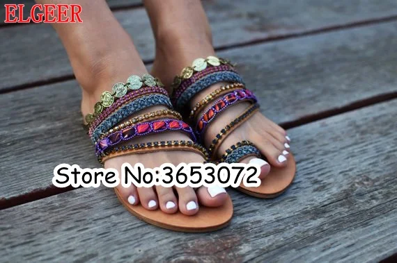 Шлепанцы женские в этническом стиле без застежки украшенные стразами сандалии