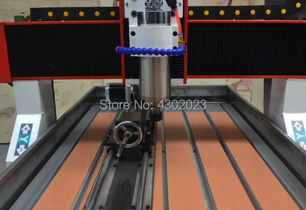 2.2kw водяного охлаждения шпинделя 3D гравировка 1212 6090 фрезерный станок с ЧПУ для