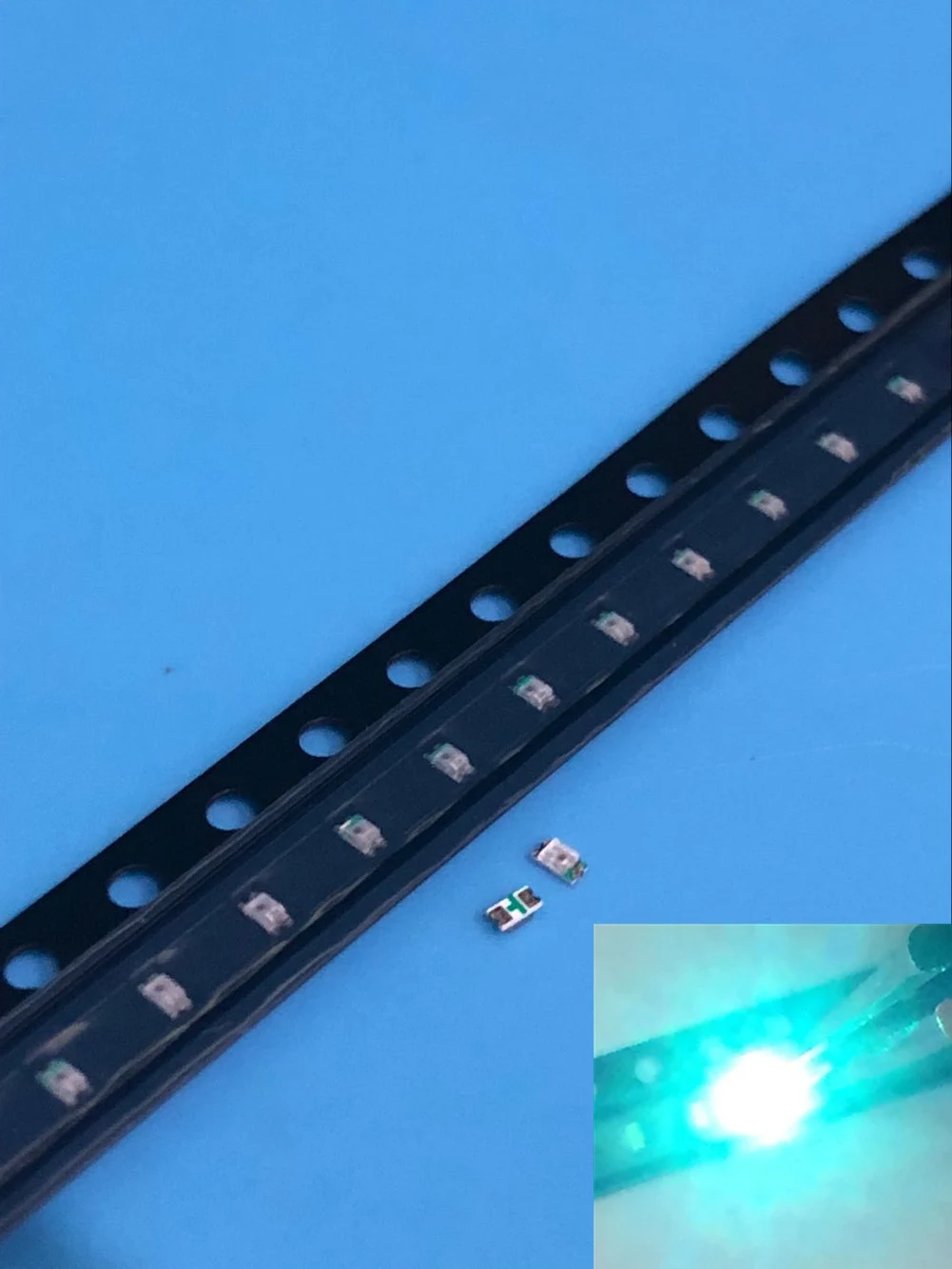 100 шт./лот 0603 сторона синий, чип led, супер яркий, сторона синего 0603470-нм, 3 в 20 мА светильник-излучающие Диоды(светодиоды