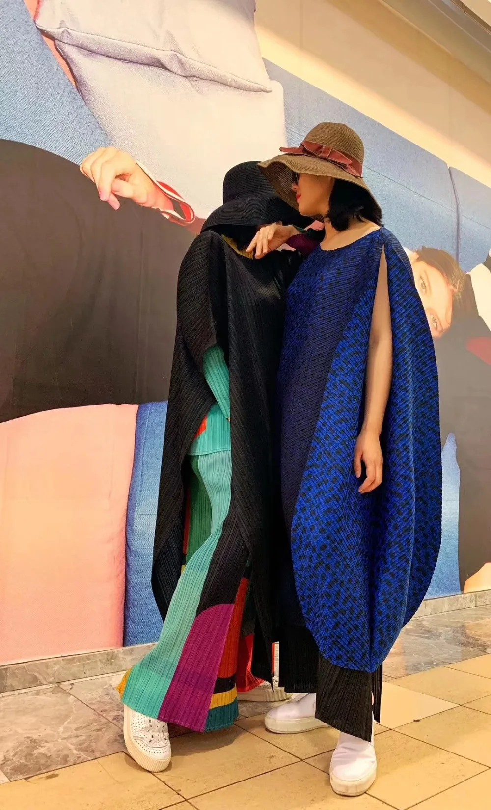 Miyake fold Matt без рукавов Мода slash шеи градиент асимметрия платье доступно