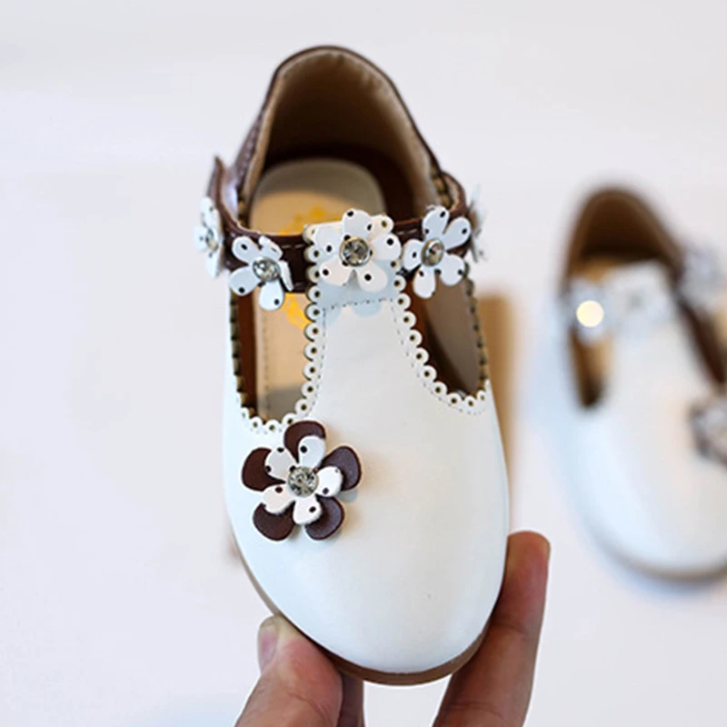 Новинка 2018 детская обувь из искусственной кожи для девочек элегантная