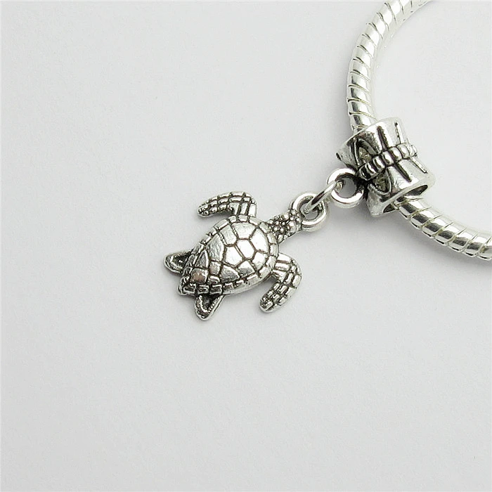 Оптовая продажа В партии 12 шт. классические бусы морская черепаха Шарм Подвески