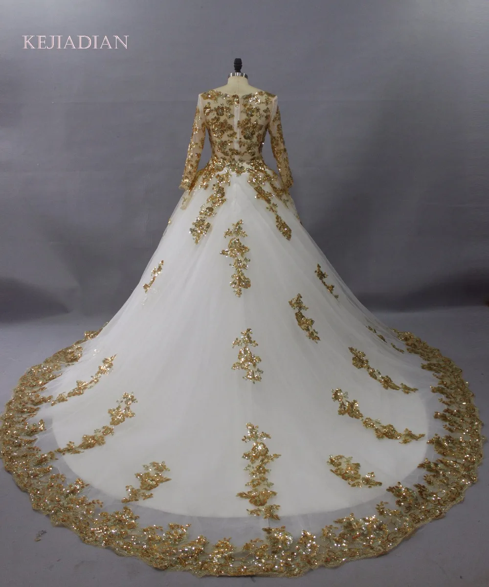 Vestidos De Boda размера плюс Удивительное белое свадебное платье расшитое золотистым