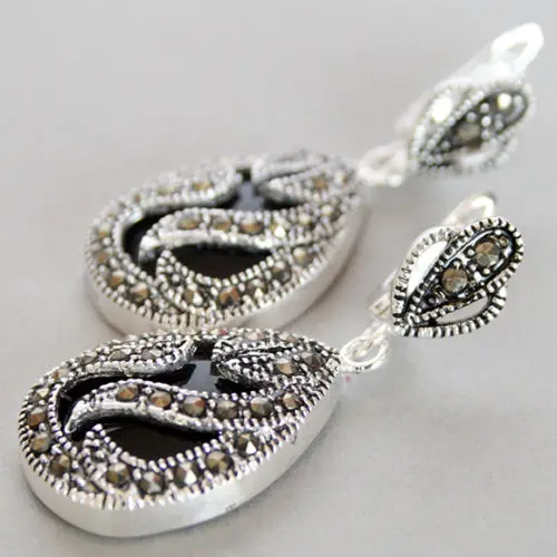 Серьги в виде капли воды из тибетского серебра и марказита с инкрустацией