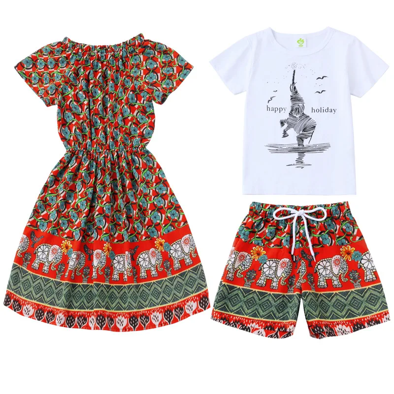 floral set Семья подходящая друг к другу одежда летняя одежда для мамы и дочки в национальном стиле, плаьтя папа футболки для сына+ шорты семейная одежда одинаковая парные наряды - Цвет: floral set