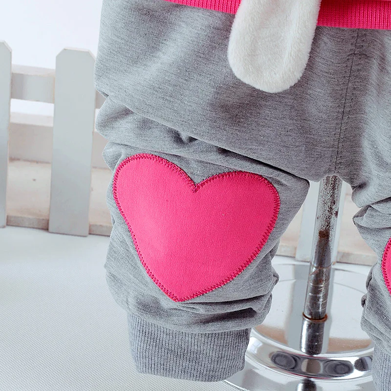 2017 Одежда для младенцев комплекты весенней одежды маленьких девочек футболка с