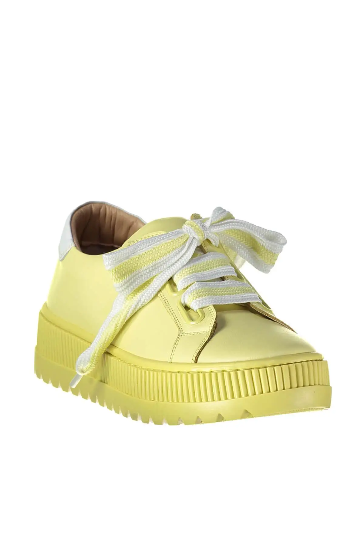 Жемчужно-желтые женские кроссовки 120130009600 |