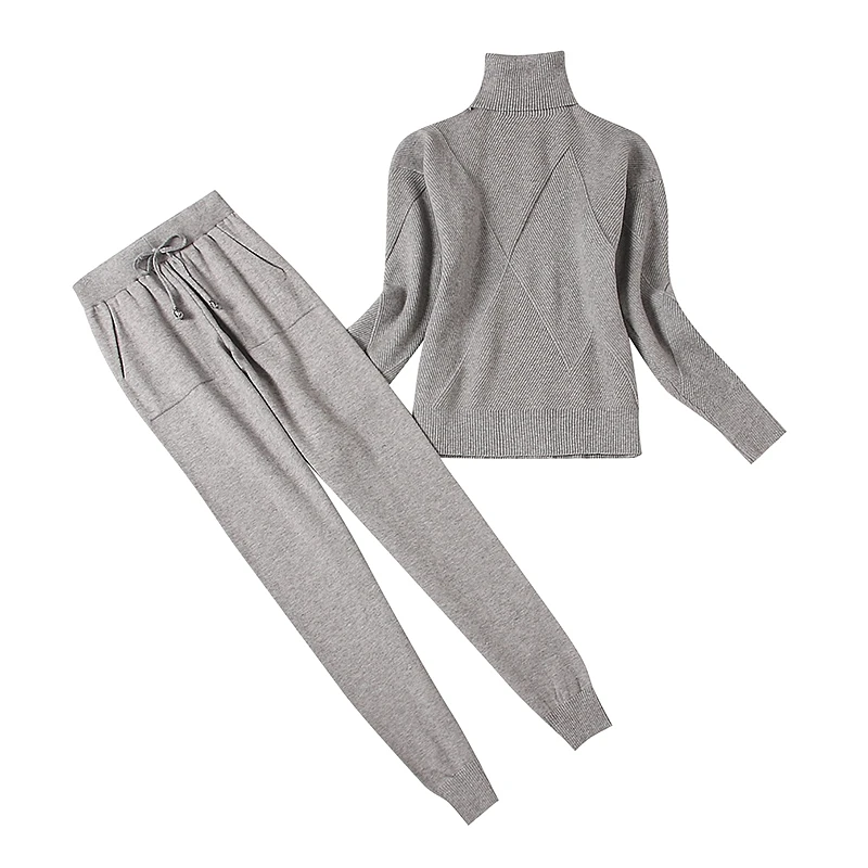 Женский трикотажный костюм ALPHALMODA Однотонный свитер с рисунком + брюки на весну