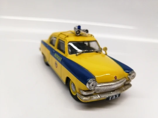 DE A 1:43 газ M21 сплав модель автомобиля литья под давлением металлические игрушки подарок на день рождения для детей мальчик