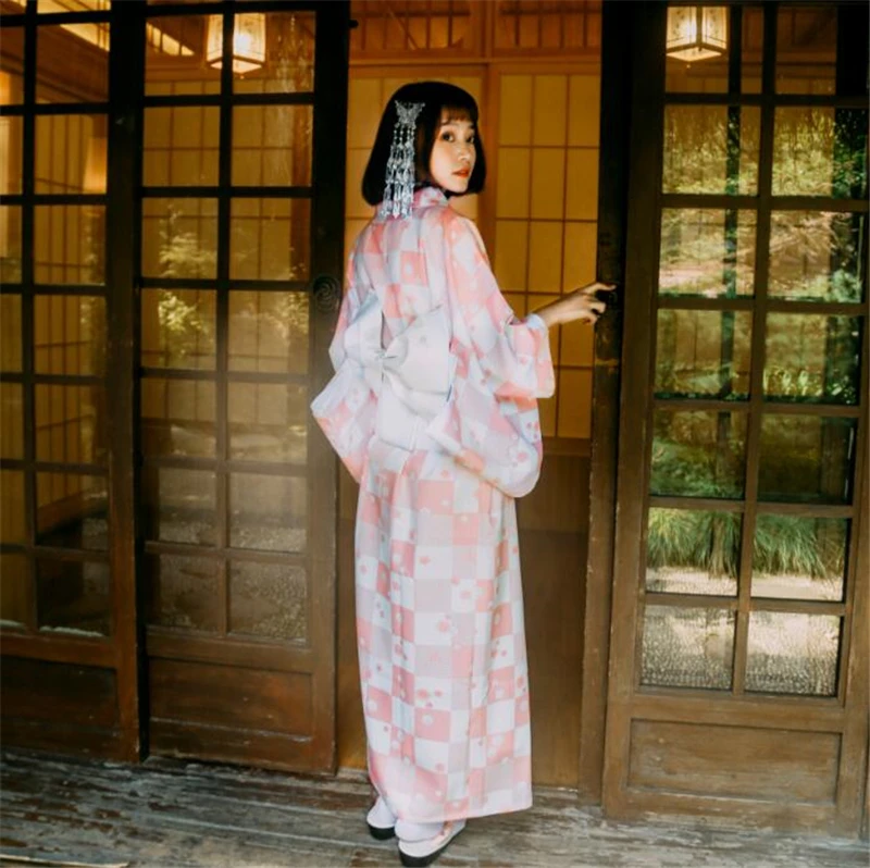 Женский длинный костюм кимоно в японском стиле|Одежда Азии и островов Тихого