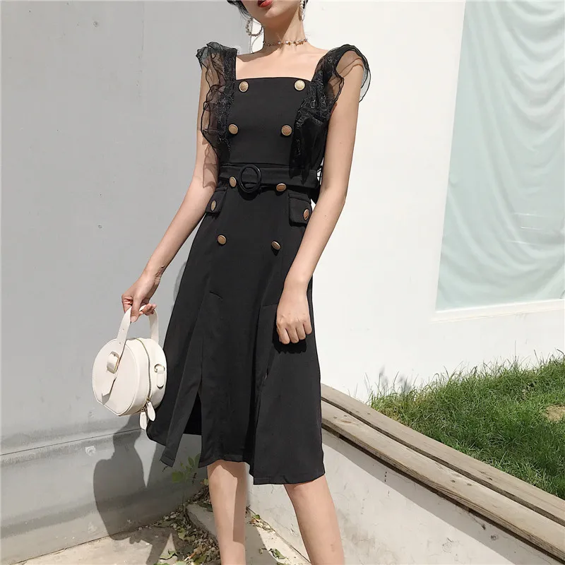 Элегантное Белое летнее женское платье двубортное на бретелях с рюшами