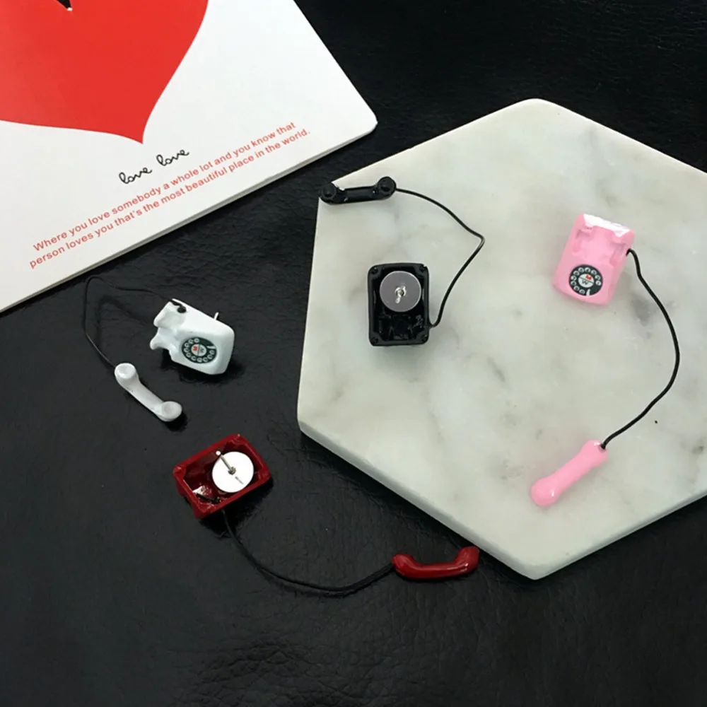 Простой индивидуальный симпатичный телефон серьги гвоздики рождественские