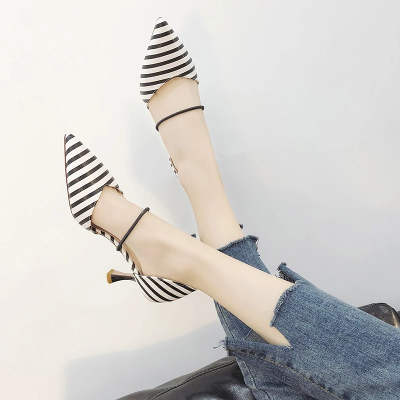 Классические дизайнерские женские слипоны в полоску с рисунком зебры Летние