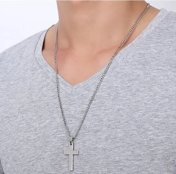 Цепочка с подвеской-крестом для мужчин и женщин золотистая/черная цепочка из