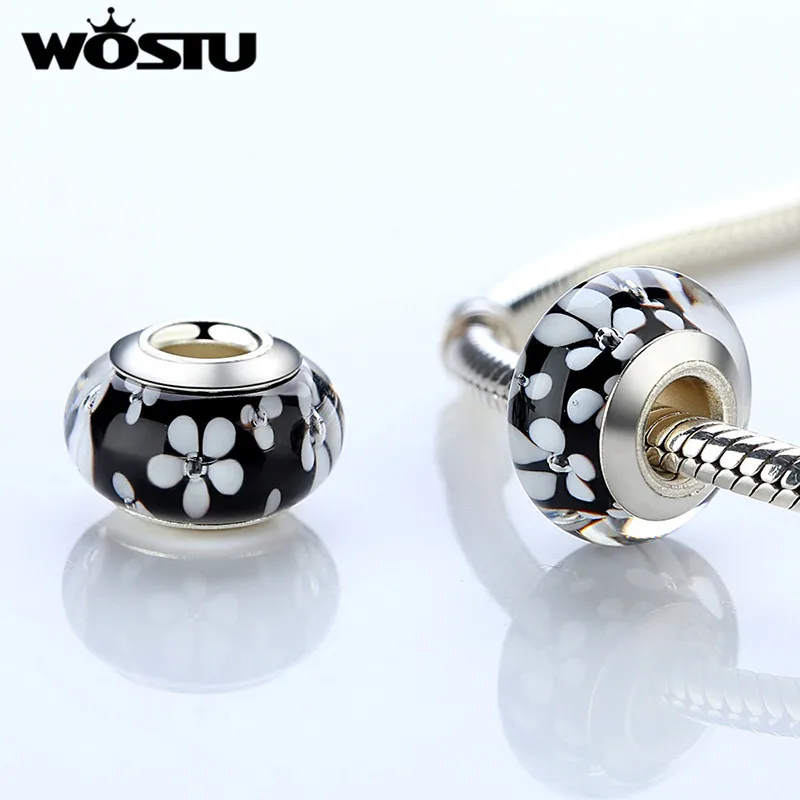 Высококачественные бусины из муранского стекла с белым цветком черного цвета