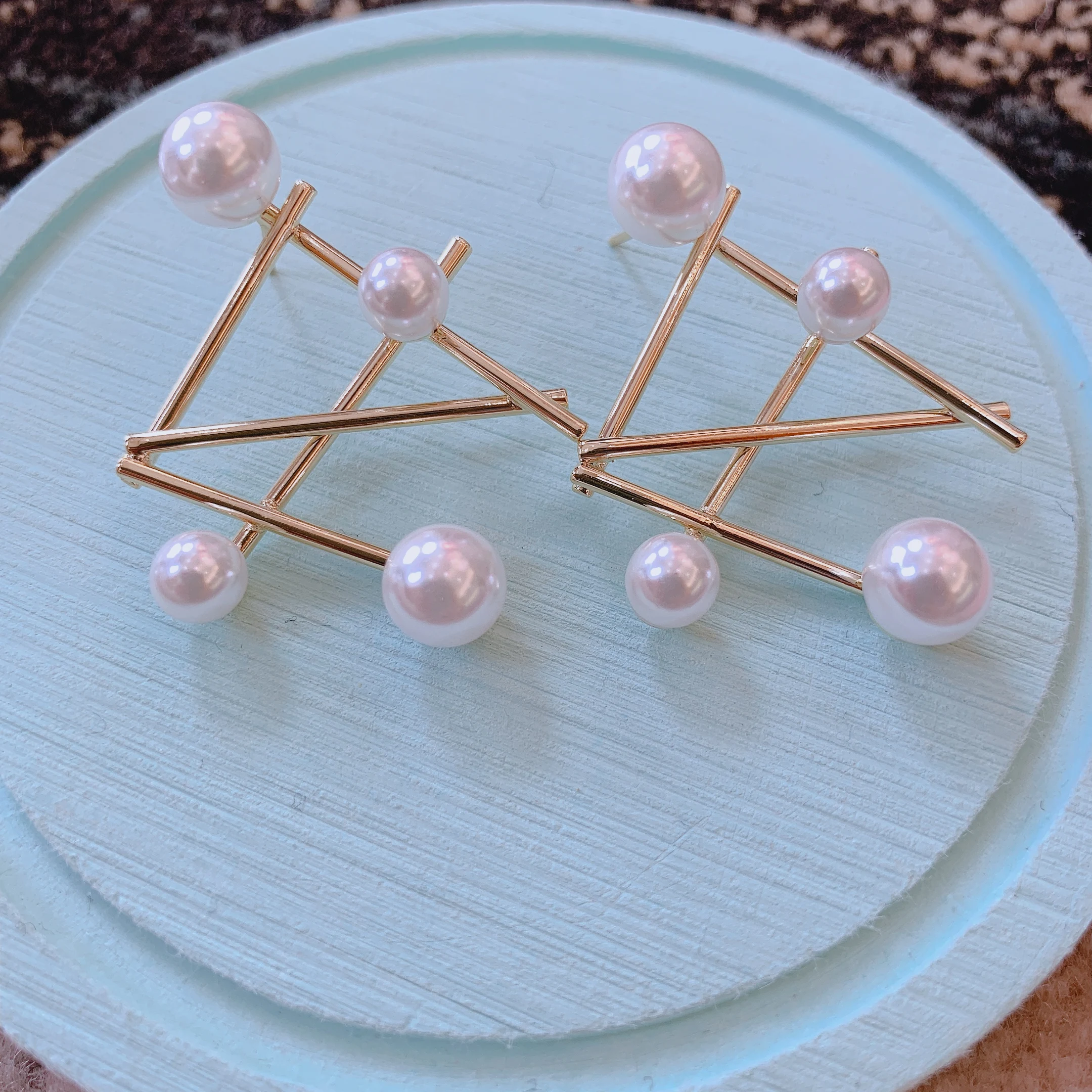 Neatear дизайнерские серьги с жемчугом металлические неправильные квадратные