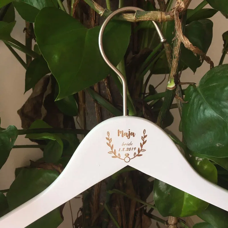 Пользовательское имя и дата Персонализированные Свадебные Вешалка Жених