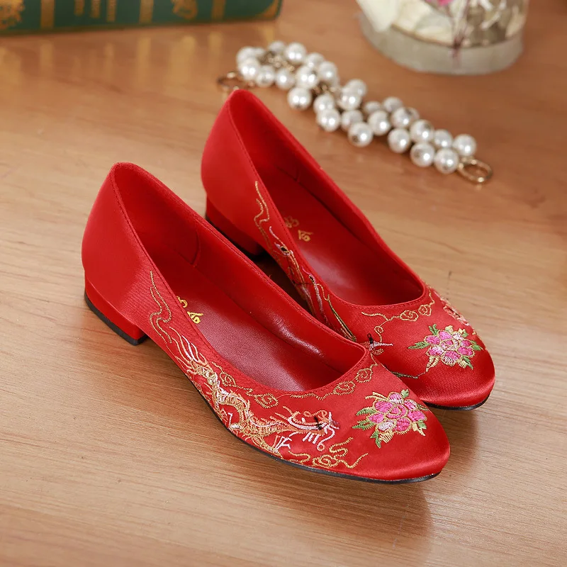 

Red Women Bride Low Heel Halloween Chinese Style Shallow With Embroidered Retro Sexy Cheongsam Single Spring /Autumn New