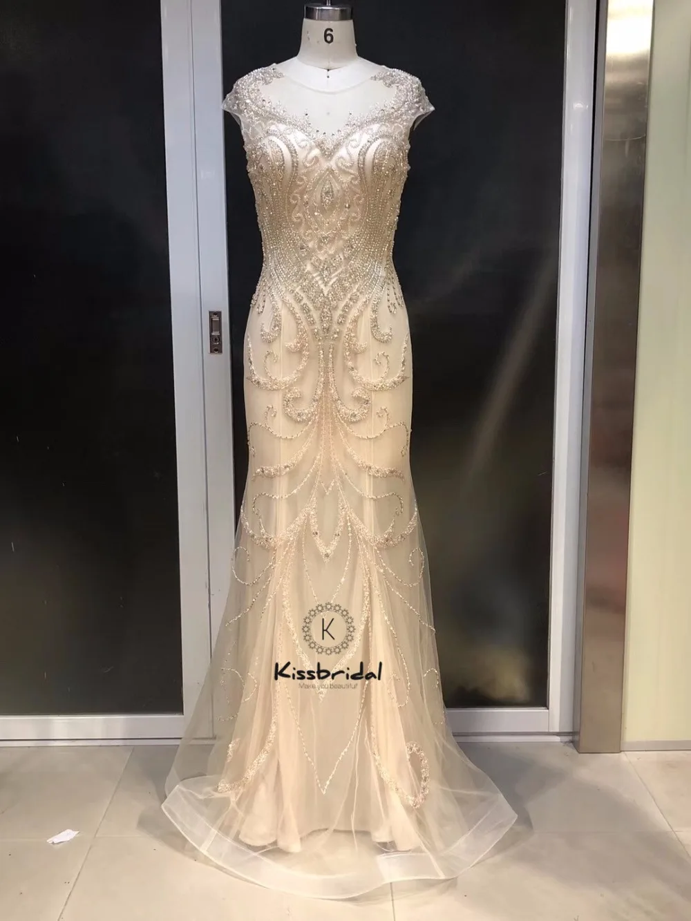 New Gorgeous Mermaid Evening Long Dresses 2020 Beading Sleeveless Tulle  Champagne Prom Gown