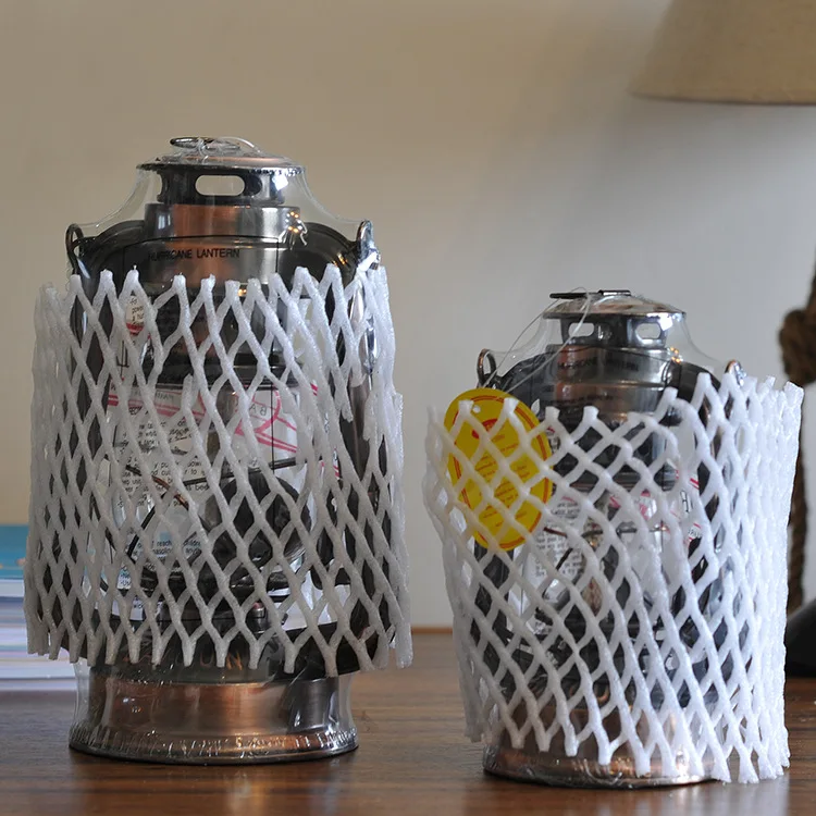 Бронзовая лампа-фонарь в средиземноморском стиле предметы мебели железный