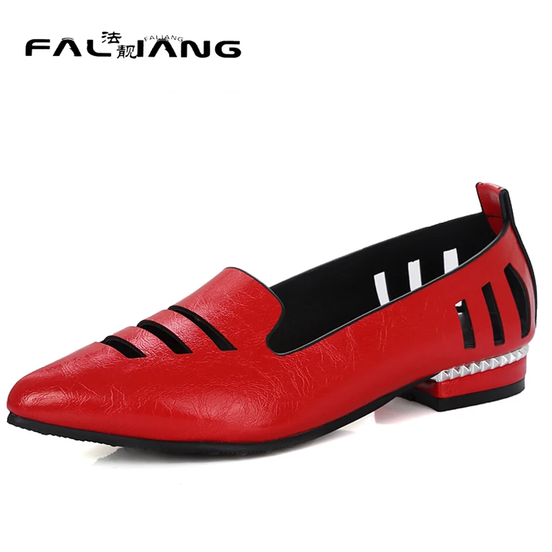 2017 Моды Острым Носом На Низком Каблуке Мелкая рот Случайные Копыта каблуки Полые