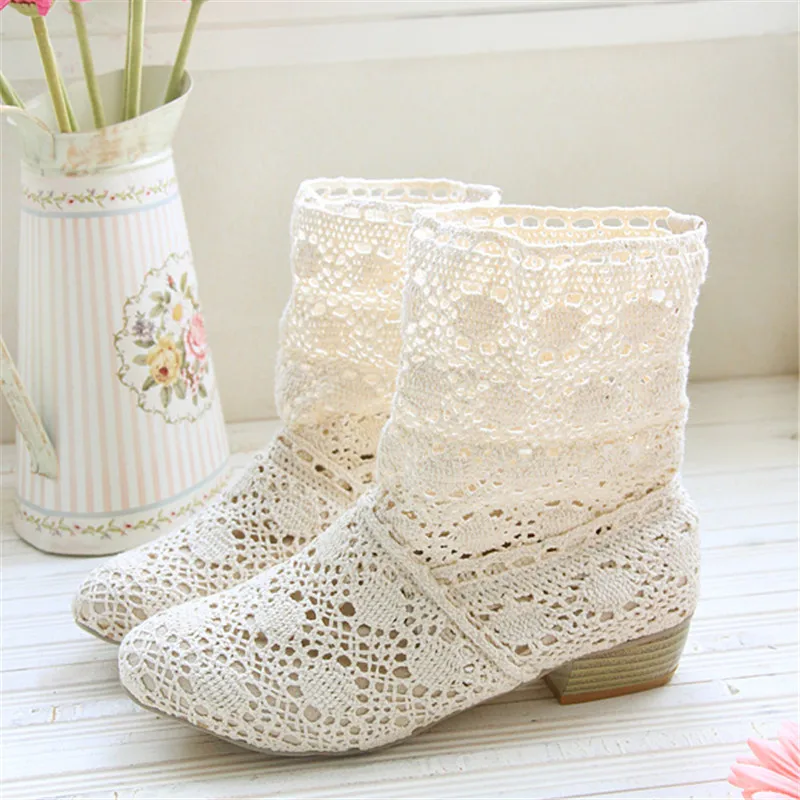 

Hollow summer boots bootie 2019 with the new shoes lace openwork crochet boots Plus size 34-43 hollow fashion women boots