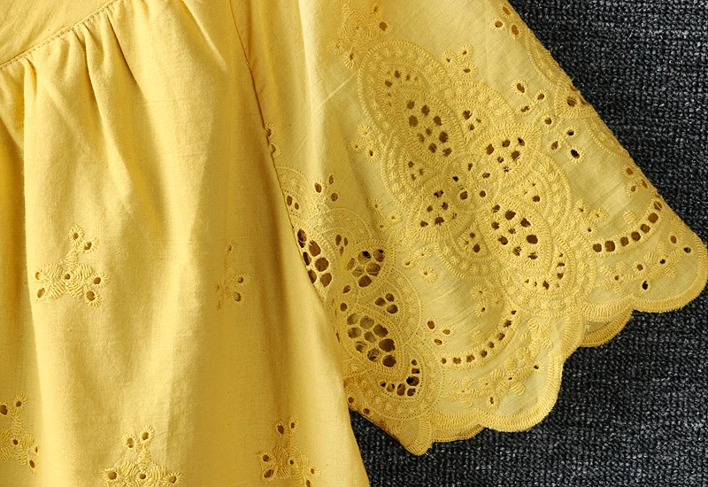 

2019 new summer women Japan style cotton Hollow embroidery pullover shirt women V-Neck short sleeve Loose blouse