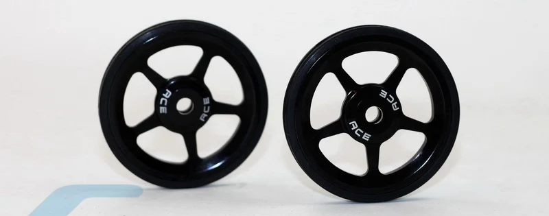 black 1 пара велосипедов Easywheel 3 цвета алюминиевый сплав супер легкие колеса+ титановые болты для Brompton 22 г/шт - Цвет: black