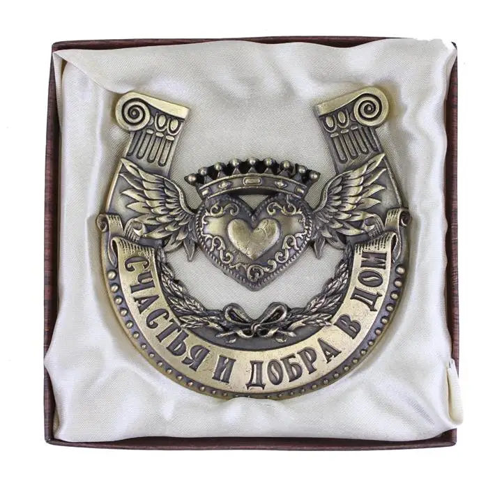 

Creative gift.ancient russian horseshoe.heart/wing/crown pattern metal craft & souvenir.party supplies."happy& love" figurine