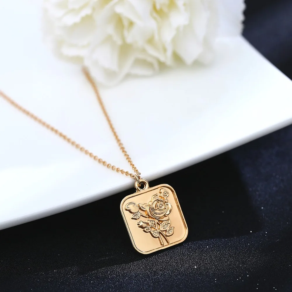 Женское винтажное ожерелье с кулоном из монет Ingemark длинное богини Девы Марии