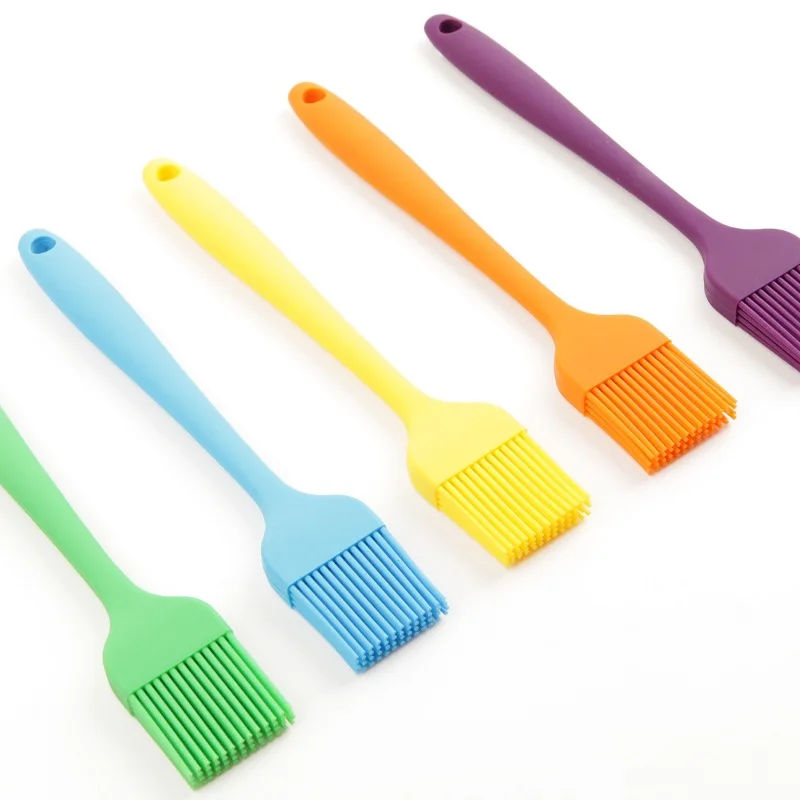

One Pcs Silicone Cake Brush Tools Eco-friendly Bread Oil Cream Cooking Basting Brush Silicon Kitchen Cake Tools D694