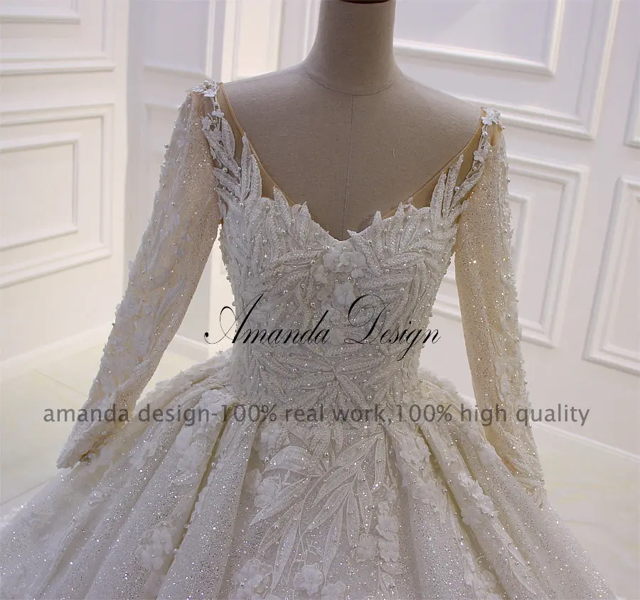 Свадебное платье с длинным рукавом и кружевной аппликацией Amanda Design роскошное