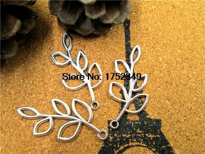 

20pcs--Branch Charm Connectors Antique Tibetan silver Tone with Beautiful Leave pendants 38x19mm
