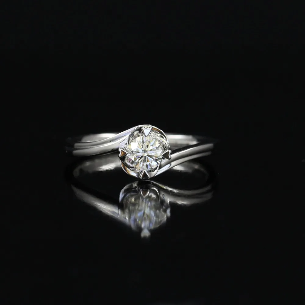 Женское кольцо с натуральным бриллиантом LASAMERO круглой огранкой 0 303ct H/SI 18 К белое