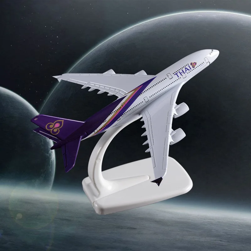 Модель самолета A380 16 см авиакомпании тайские авиалинии модель из сплава Тайланда