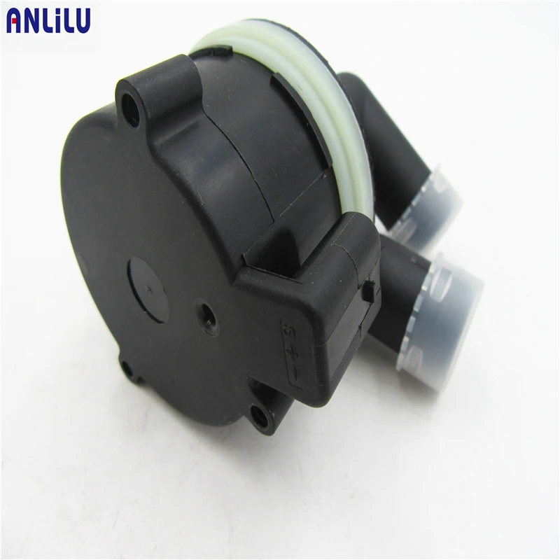5N0965561A Auxiliary water pump Suitable for Volkswagen Golf Audi Q3 Quattro 5N0965561 5N0 965 561 |