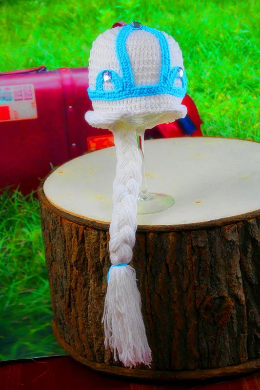 Бесплатная доставка вязаная детская мультяшная шапка для девочек королевы