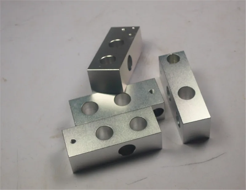 Комплект металлических угловых держателей для 3D-принтера reprap mendel prusa cnc |
