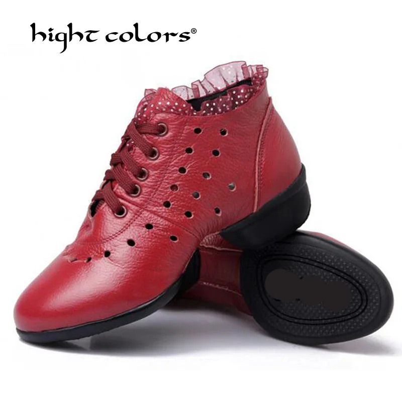 Женские туфли-лодочки из спилка на шнуровке с круглым каблуком красного белого и