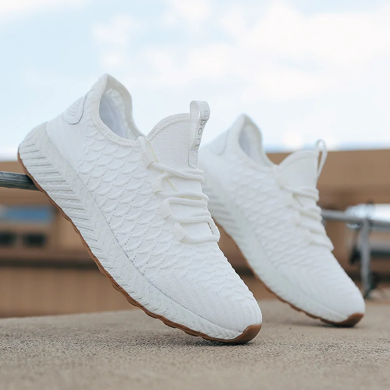 Новейшая дышащая сетчатая спортивная обувь для женщин Студенческая