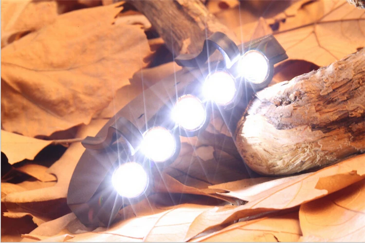 Фара 5 светодиодов глава свет небольшой мини-Батарея работает черный фары для